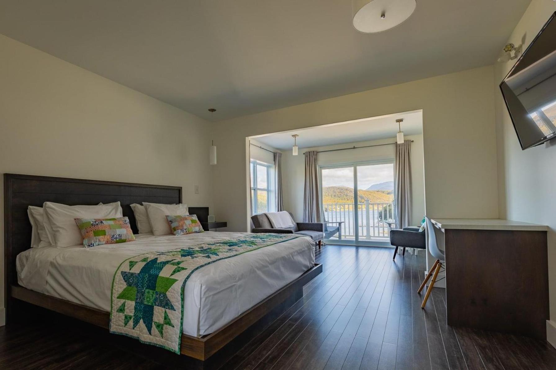 The Tides Inn Norris Point Bagian luar foto