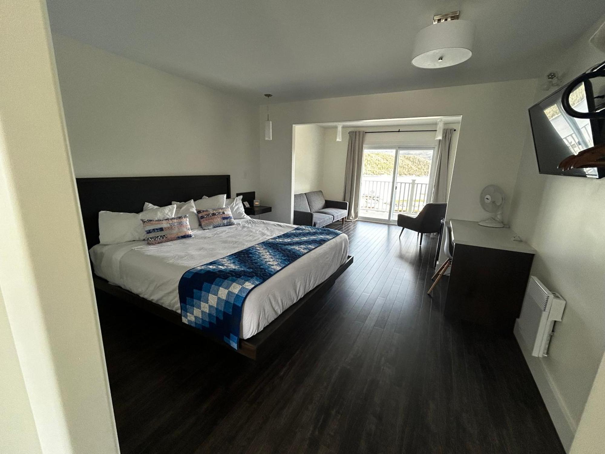 The Tides Inn Norris Point Bagian luar foto